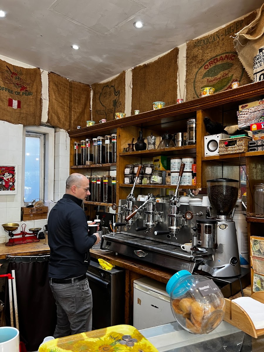 Maida Hill Cafe Gallery